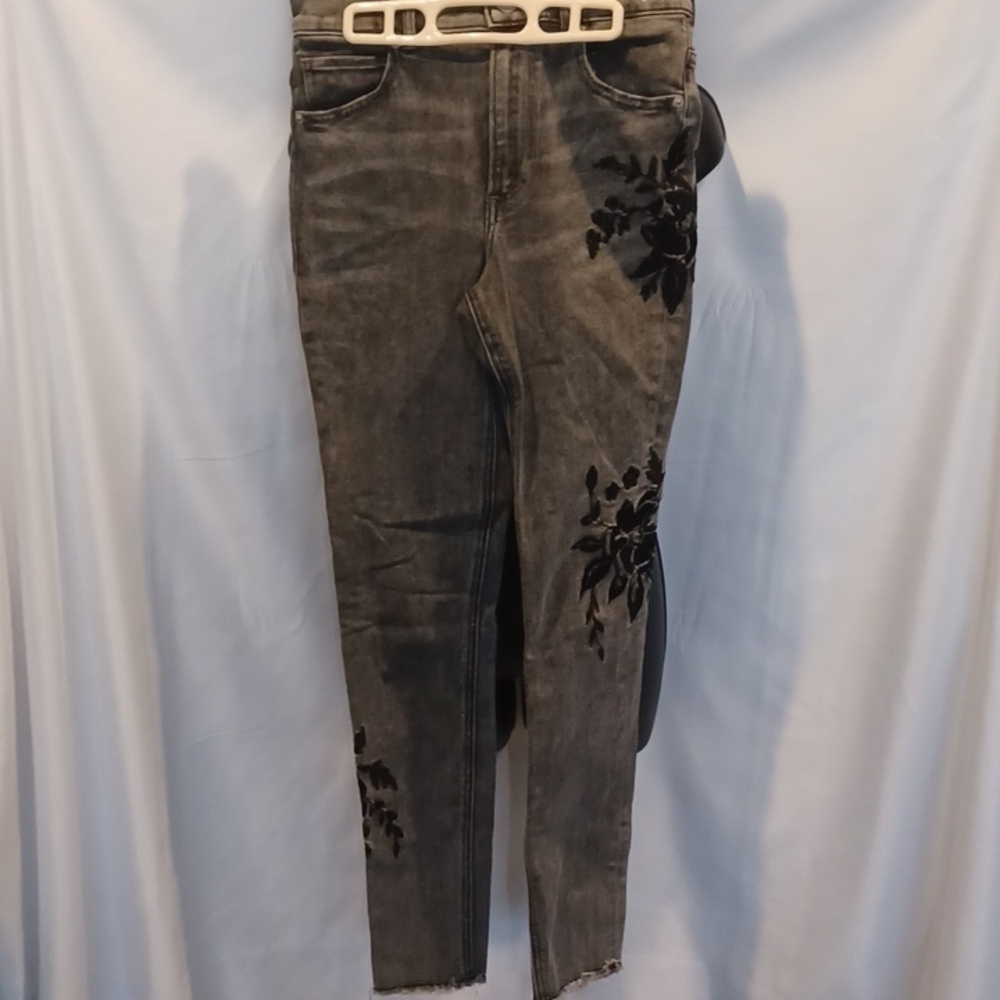 Express Gray Embroidered Flowers Ankle Legging Jeans size 0R, high rise